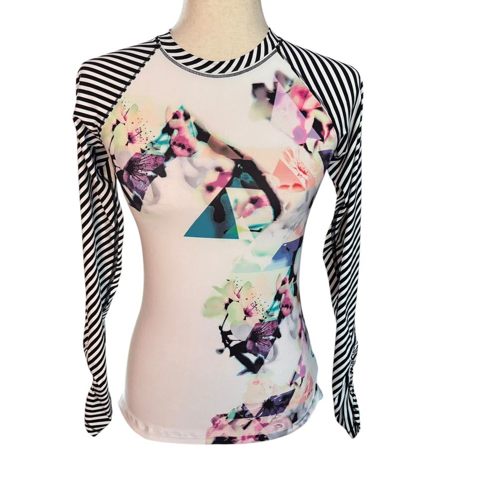 Calia by Carrie Underwood Size XS long sleeve hi-lo athletic top